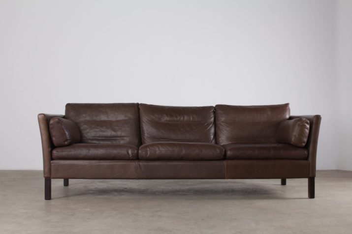 IMG danish vintage leather sofa mogensen style.3jpg
