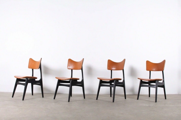 Suite of 4 chairs - Alfred HENDRICKX