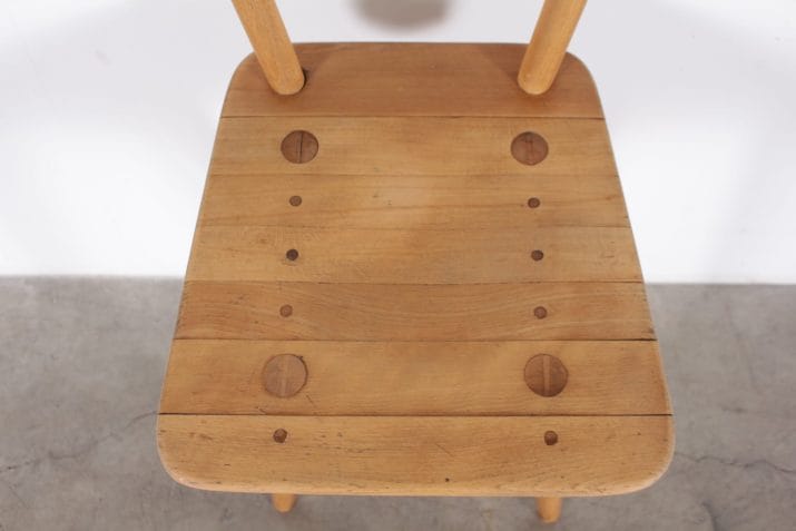 IMG chaises vintage bombenstabil stoelker precurseur.7jpg