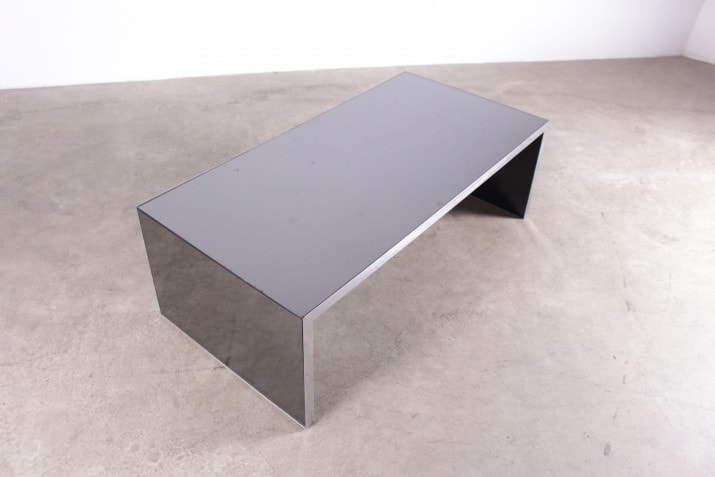 Table basse vintage chrome verre minimaliste 3