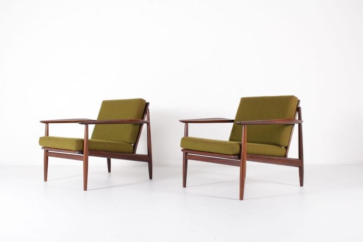 Arne Vodder pair of armchairs