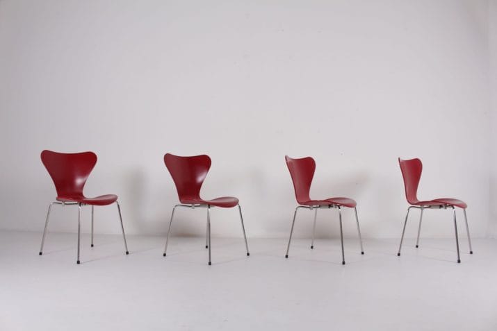 Arne Jacobsen "Ant" chairs