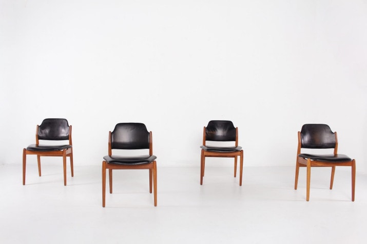 4 black leather chairs Arne Vodder