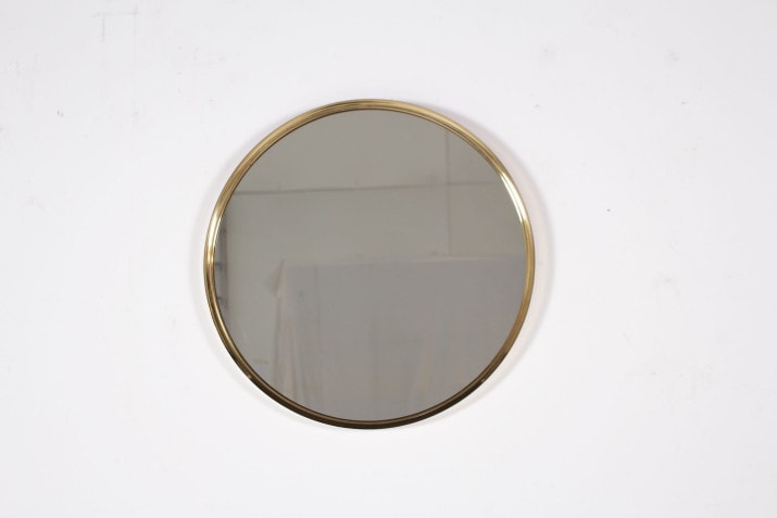 Round mirror Vereinigte Werkstätten