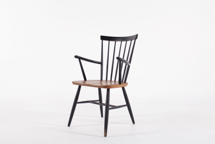 Tapiovaara style chair