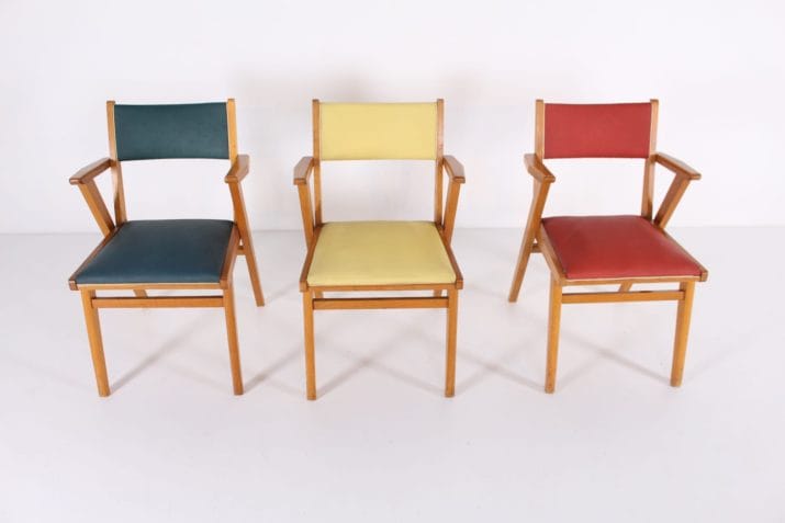 Trois fauteuils français vinyl skaï 5