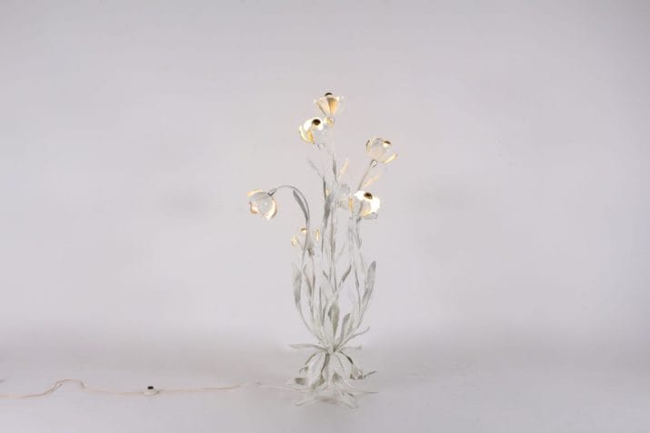 lampadaire fleurs blanches hans kögl 2