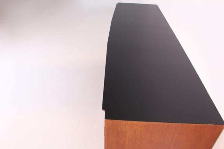 sideboard scandinave uk meredew plateau noir 8