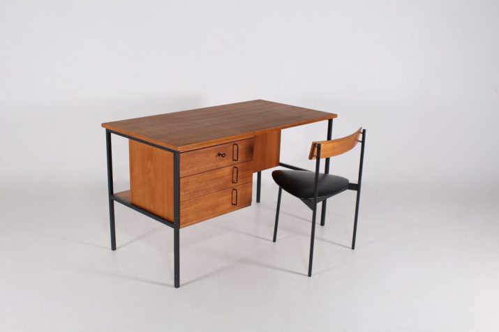 Modernist desk and its tripod chair Günter Renkel