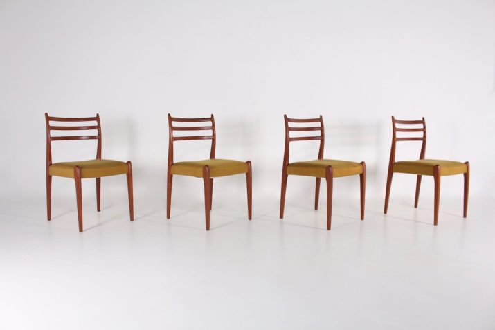 4 Scandinavian chairs