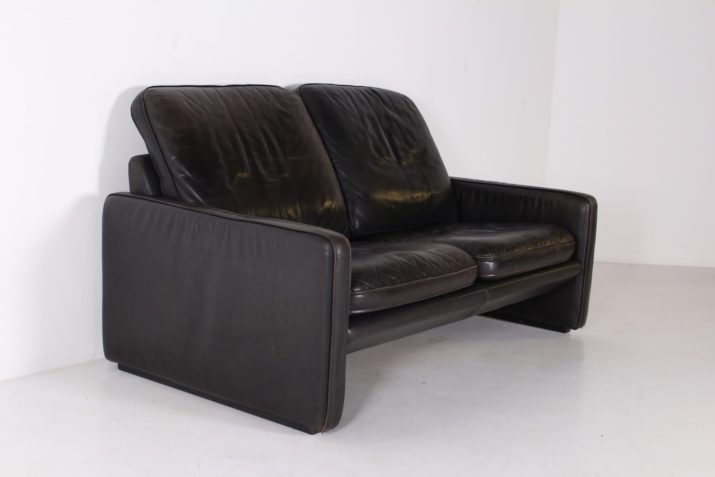 sofa cuir de sede noir 2placesIMG 0194