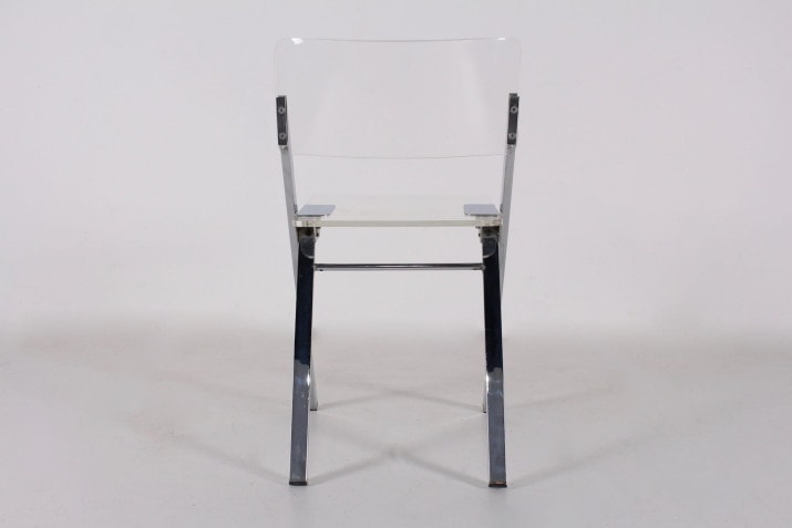 chaises pliantes transparente plexiglas emile souply hiltonIMG 1333