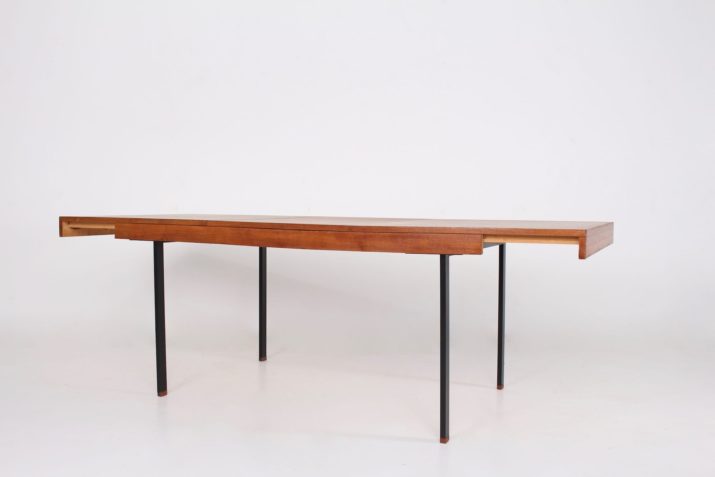 Pierre Guariche large extension table