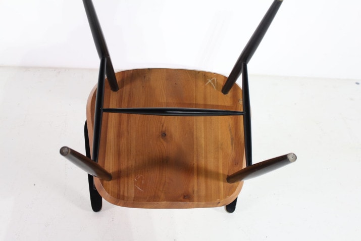 Scandinavian arm chair