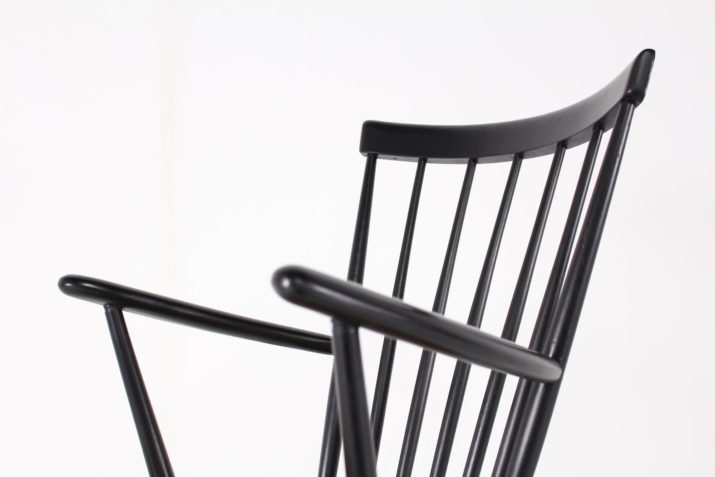 chaises style tapiovaara noiresIMG 3446