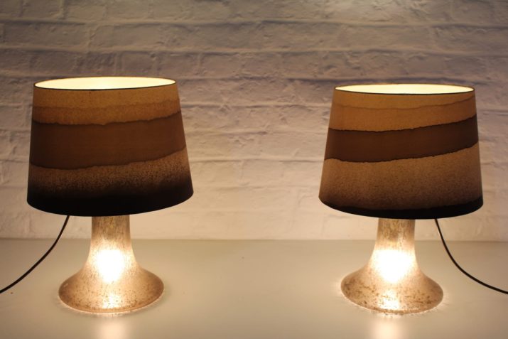 Paar geblazen glazen lampen