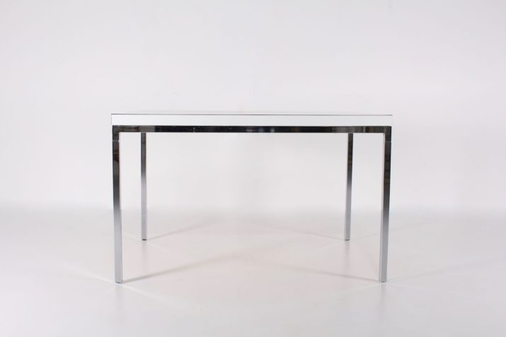 Minimalist table Rudi Verelst