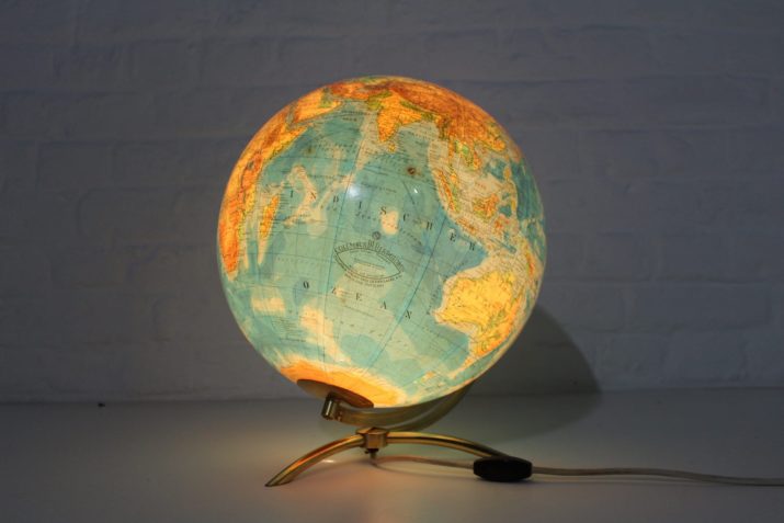 globe terrestre lumineux colombus duo Oestergaard IMG 6380