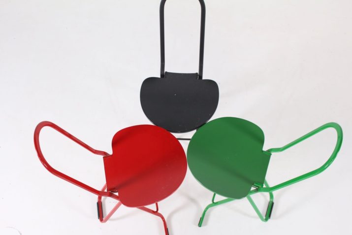 chaises acier couleur Théma Italy Gastone RinaldiIMG 9212