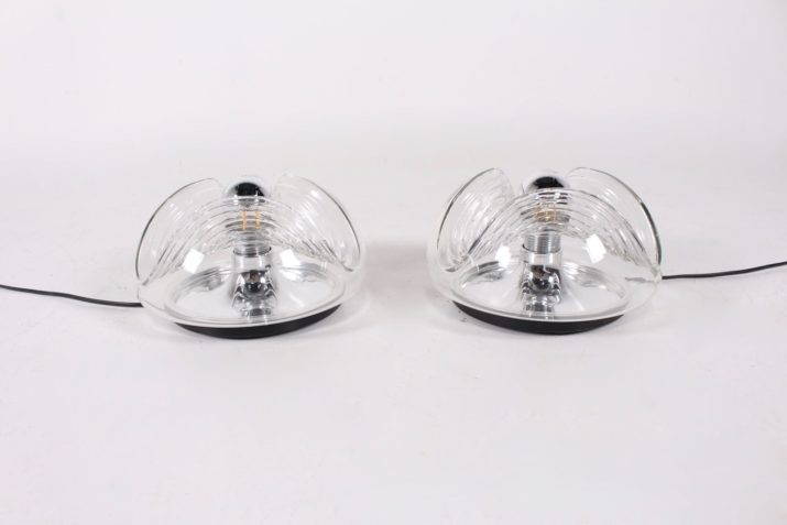 Dome lamps in pressed glass.