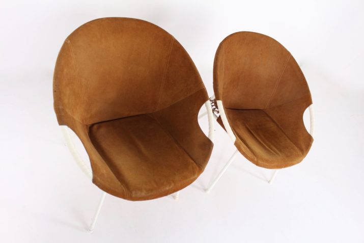 Pair of Circle leather armchairs