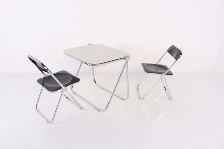 Castelli "Plia" Desk & Chairs