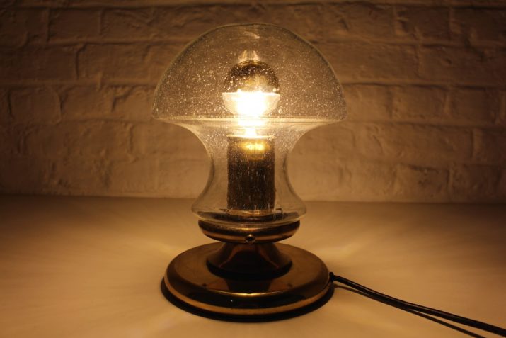 Lampe Champignon Pied Cuivre Verre SouffléIMG 9828