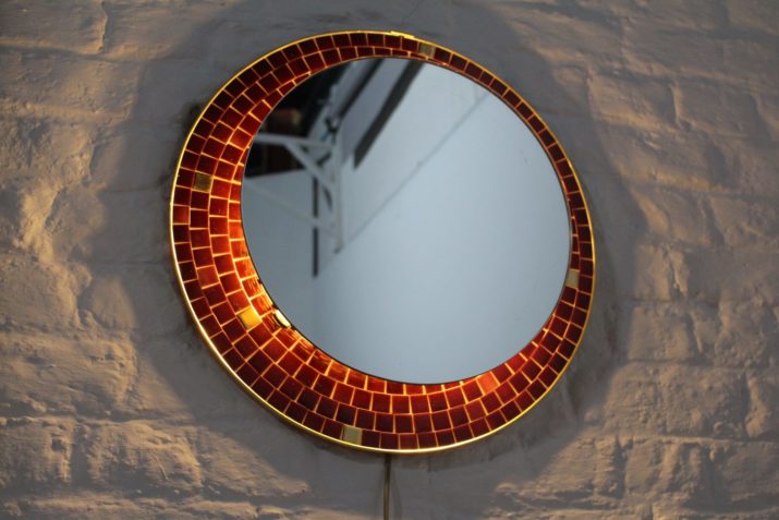 Luminous mosaic mirror
