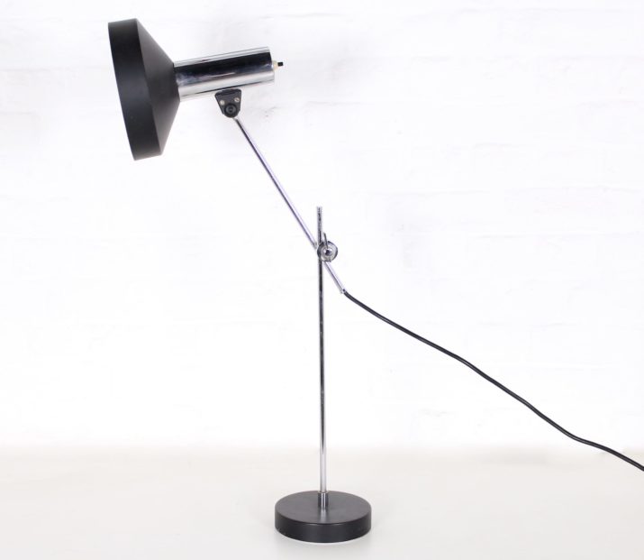 Lampe Bureau Articulable Métal Chromé NoireIMG 2273