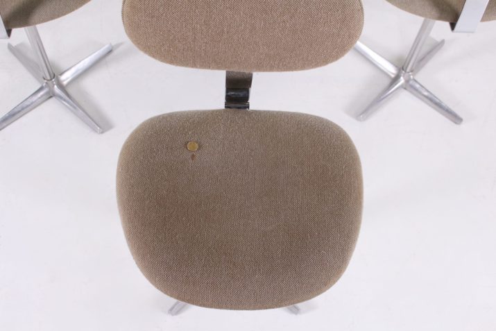 10 "Binocle" stoelen Beaufort