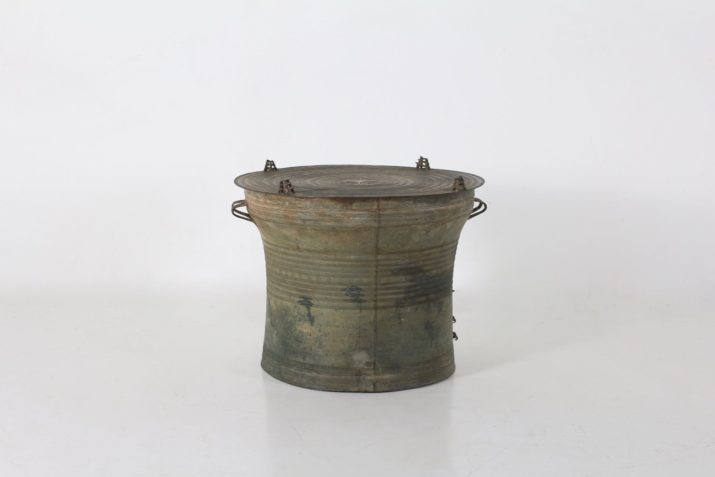 Bronze rain drum