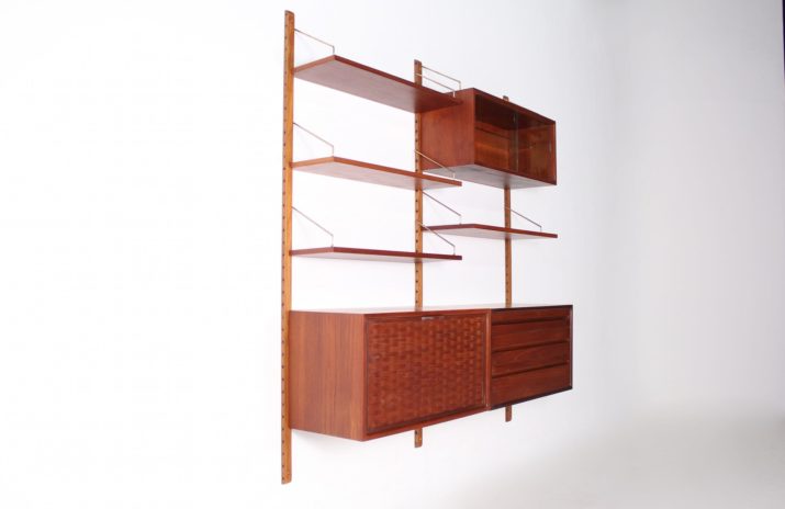 Modular wall shelf / Wall-unit Poul Cadovius