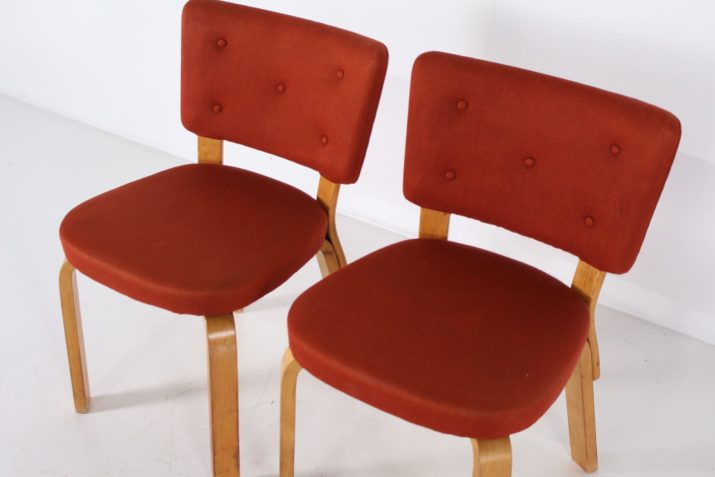 Alvar Aalto chairs ArtekIMG 3570