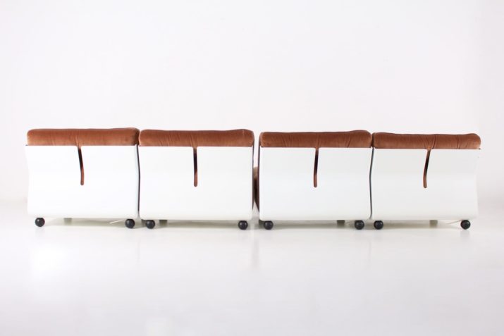 4 Amanta fauteuils, Mario Bellini