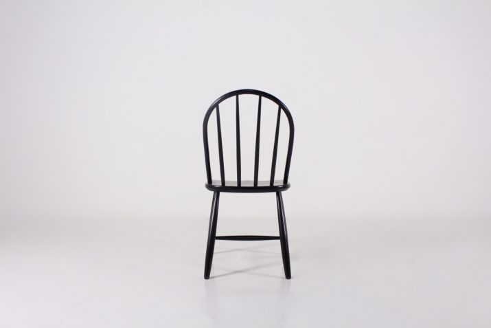 Ercol stoel, Tapiovaara stijl, zwart.