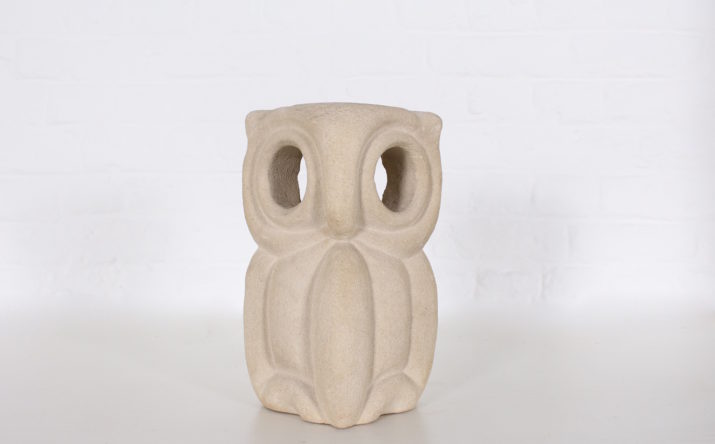 Owl lamp in stone Albert Tormos