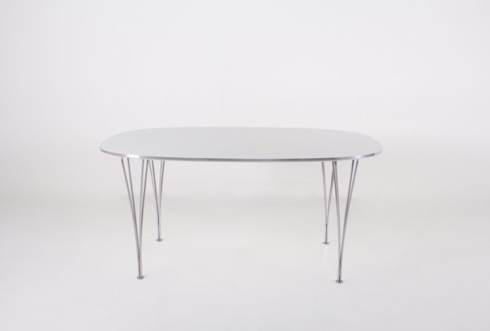 Melamine table Arne Jacobsen Bruno MathssonIMG 8659