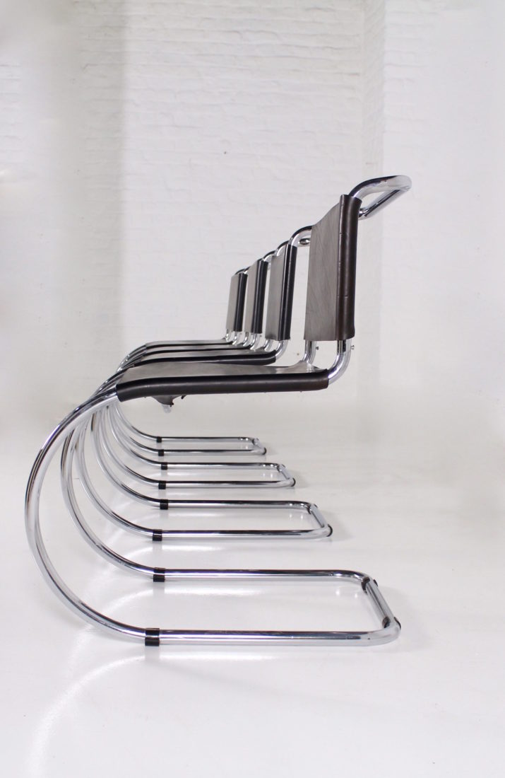4 Chaises Marcel Brauwer Chrome CuirIMG 0565 scaled