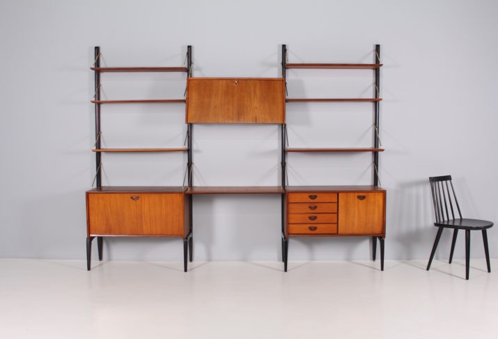 Louis Van Teeffelen Wall-unit Shelf