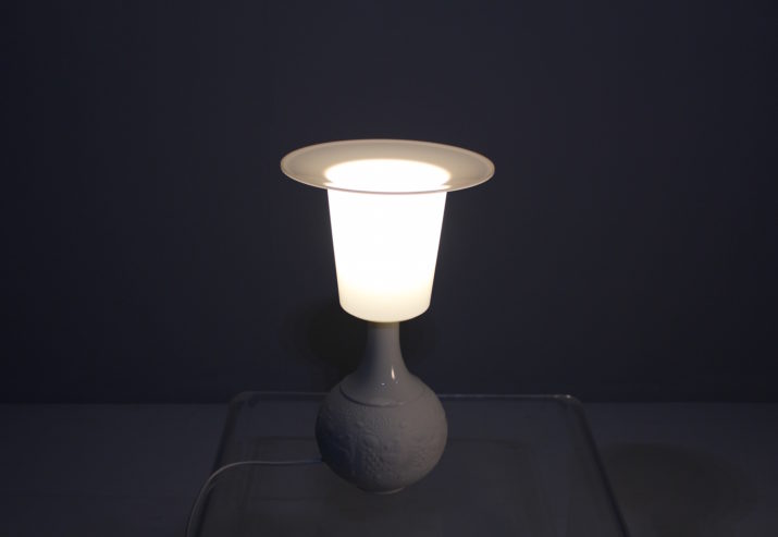 Paire Lampes Blanches Porcelaine PlastiqueIMG 7186