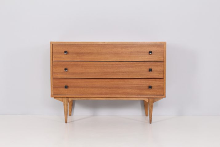 Scandinavian style chest of drawers