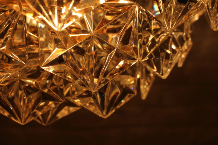 Chandelier Kinkeldey in crystal and gilded metal.