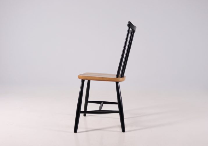 Bicolor Chair Style TapiovaaraIMG 0859