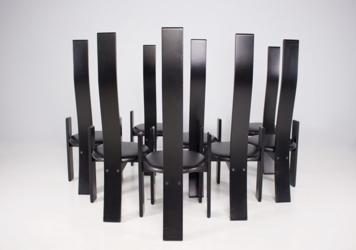 Vico Magistretti, 8 Golem Chairs