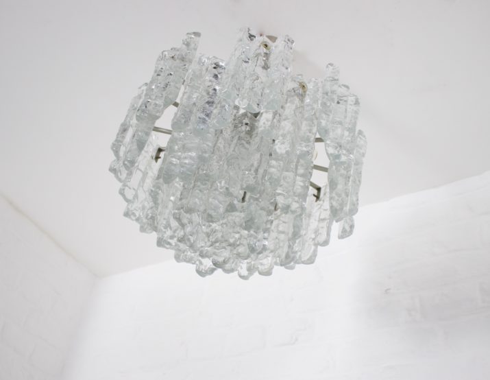 Kalmar Franken: "Ice Glass" kroonluchter