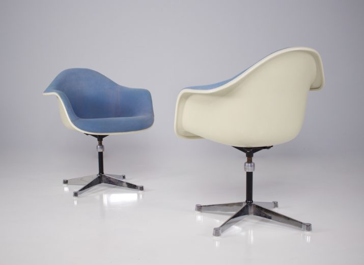 Charles & Ray Eames: Paar PAC fauteuils