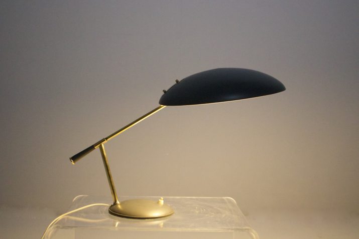 Modernistische bureaulamp Kalff stijl