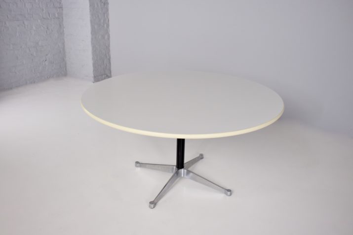 Charles & Ray Eames large round table