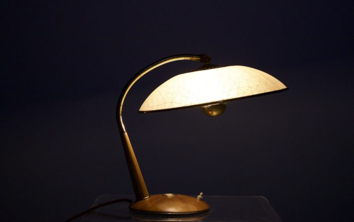 Table lamp Temde.