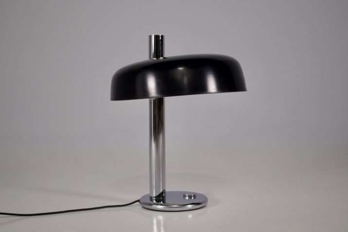 Egon Hillebrand lamp.